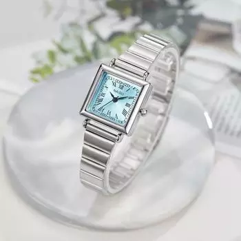 Квадратные средневековые женские часы Маленькие квадратные часы со стальным ремешком Компактные женские часы