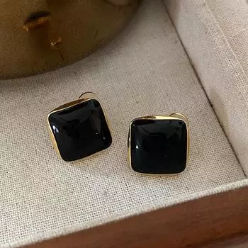 Квадратный гвоздик серебряная игла High-End Sense Niche Enamel Atmosphere Light Luxury Minimalist Hong Kong Style Drop Glaze Women чёрный