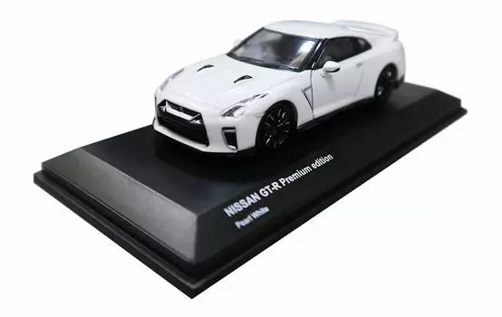 Kyosho Nissan White Finished Product Limited 1/64 GT-R