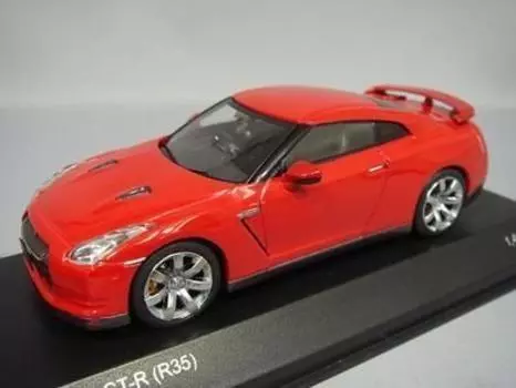 Kyosho Original Nissan Vibrant Red Finished Product 1/43 GT-R (R35)