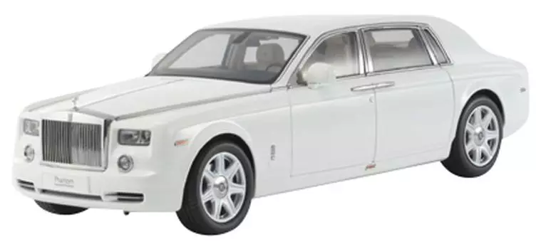 Kyosho Original Phantom EWB English White Готовый продукт 1/18 Rolls-Royce
