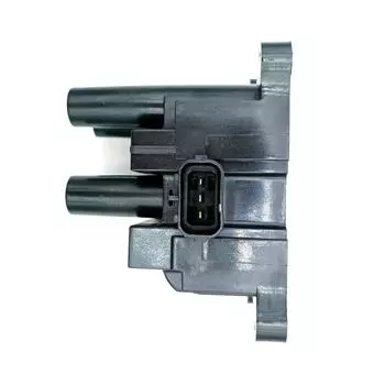 L81318100 Катушка зажигания для MAZDA 3 6 GG GH GY 1.8 2.3