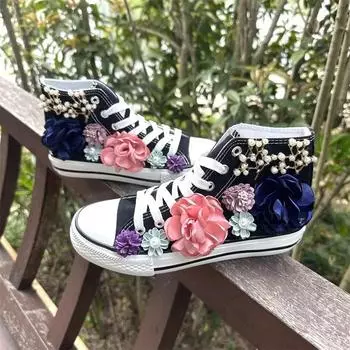 Резиновая подошва на шнуровке с круглой головкой, горячая распродажа 2024 года, женская обувь из вулканизированной кожи, модные повседневные женские кроссовки с цветочным принтом 35 чёрный