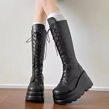 Распродажа женской обуви 2024 года, высококачественные женские ботинки на шнуровке, зимние, с круглым носком, однотонные, средней высоты, на танкетке, модные ботинки 35 чёрный