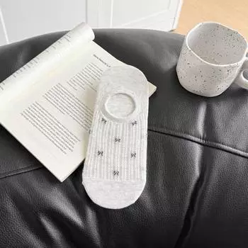 Ladies Spring and Summer New Mesh Small Bow Invisible Boneless Can Not Fall Off with The Boat Socks 1 pair