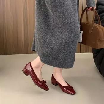 Лакированная кожа с неглубоким горлом одиночные туфли женские весна и осень новый французский темперамент нежный сказочный ветер одна педаль толстый каблук вечерние ш 35 чёрный