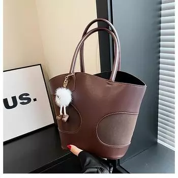 Large-capacity bag women s autumn and winter retro versatile 2024 new fashion shoulder bag popular bucket bag this year чёрный