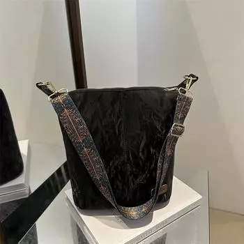 Large capacity bag women s retro broadband shoulder messenger commuter bucket bag чёрный