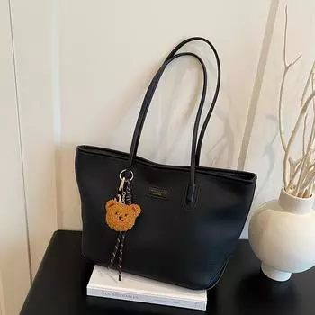 Large-capacity bag women s summer versatile new simple shoulder bag popular commuter tote bag