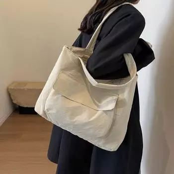 Large capacity commuter niche design casual versatile simple fashion nylon texture shoulder handbag tote bag чёрный