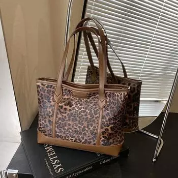 Large capacity leopard print tote bag women s 2025 new autumn and winter fashion shoulder bag retro portable underarm bag чёрный