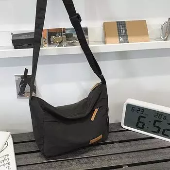 Large capacity messenger bag anti-splashing nylon shoulder bag casual mailman bag college student tote bag чёрный