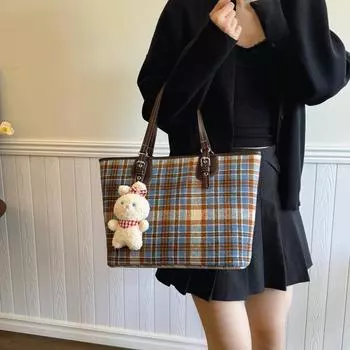 Large capacity plaid bag women s 2024 new fashion commuter shoulder armpit bag autumn and winter retro tote bag коричневый