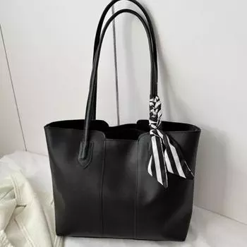 Large Capacity PU Leather Shoulder Bag Commuting New Design Tote Bag Retro Underarm bag Travel