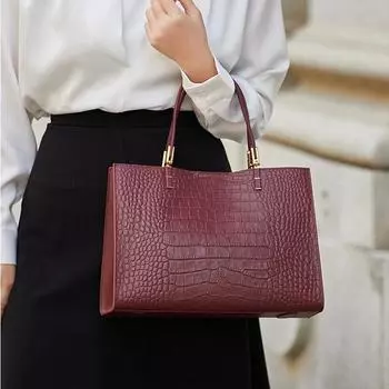 Large-capacity, Simple Handbag with A Female Foreskin and A High-end Single-shoulder Bag 32*11.5*22.5CM