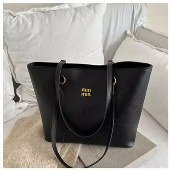 Large Capacity Western Style Bag Women 2024 New Fashion Texture Shoulder Bag Niche Popular Commuter Retro Tote Bag Black