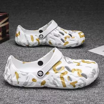 Large size 4849 hole shoes for men, non-slip for summer wear, two for beach shoes, and camouflage cool slippers for men 40 чёрный