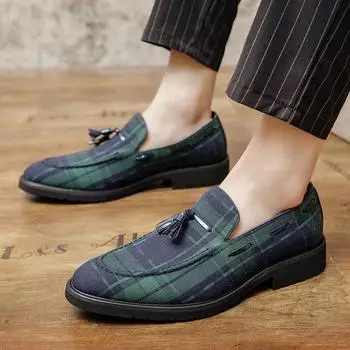 Large size casual shoes nesting loafers men s 2025 new men s shoes fringed trendy shoes European, American and British small leather shoes 38 морская волна
