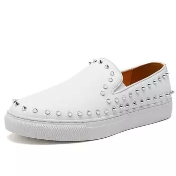 Large size four seasons new men s low-top casual fashion foot leather shoes trend rivet men s shoes one piece 2025 38