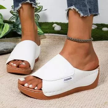 Large size platform casual slippers women s shoes 2025 new wide strip simple and fashionable fish mouth wedge heel drag spot 36
