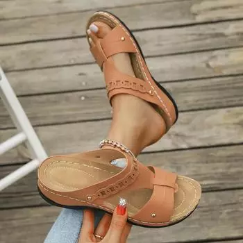 Large size wedge heel slippers women s summer 2025 new wedge heel sandals popular sandals women s spot 36 красный