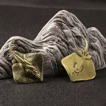 Латунная фигурка Манта, металлический дьявольский луч, украшение в стиле ретро фэн-шуй, морское животное, чай, питомец, медные поделки, домашний декор