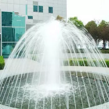 Латунная фонтанная форсунка спринклерная распылительная головка Pond Gold, изготовлена из материала - внутренняя резьба DN15