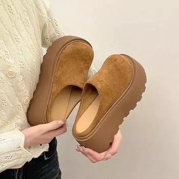 Lazy people pedal a bag head and half slippers, women s season new models wear wide version thick-soled fluffy shoes 35