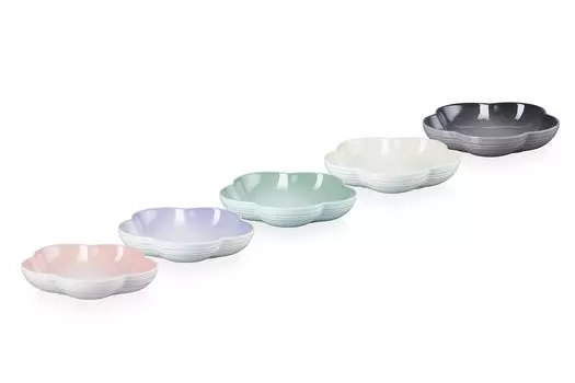 Le Creuset Deep Flower 5 5 цветов Нагрев и охлаждение Микроволновая печь Посудомоечная печь Жаропрочная праздничная японская тарелка, Тарелка, Блюдо, 20 см, штук, набор,
