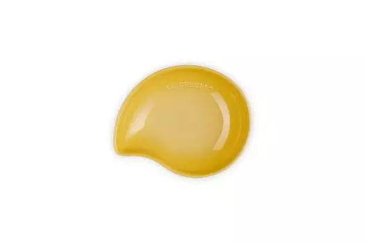 Le Creuset Sphere Leaf Dish S Quince Yellow Heat Resistant Cold Resistant Microwave Oven Gift Present Celebration Japanese [Authorized Product]