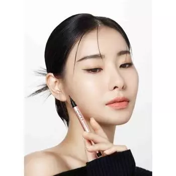 Leaf Innovation Clica One-Touch Auto Cap Push and Pull Liquid Eyeliner, 1 pc.
