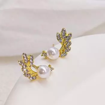Leaf Pearl Earrings Women S Small Earrings Fashion Personality Design Temperament Earrings