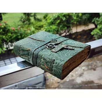 Leather book, Leather grimoire -Handmade Deckle Edge Paper Leather Bound Journal -Book of Shadow -Leather Sketchbook-Drawing Journal 6 x 4 in зелёный