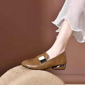 Leather loafers women s 2025 new spring mid-heel thick heel single shoes British Doudou shoes popular round head small leather shoes 35 чёрный