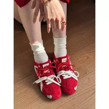 Leather red women s retro versatile sports and leisure shoes flat-soled apple shoes breathable, lightweight and trendy 35