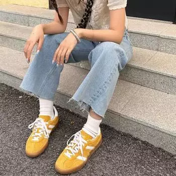 Leather women s 2025 spring and summer new classic casual sports shoes versatile flat-soled Forrest Gump shoes board shoes 35