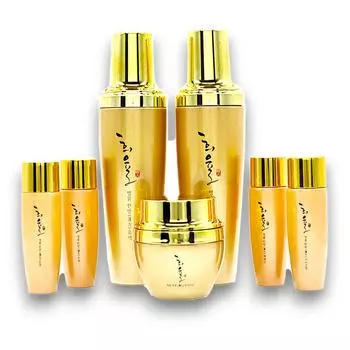 Lebelage Ограниченный выпуск Huiyul Premium Herbal 3-х предметный набор для ухода за кожей