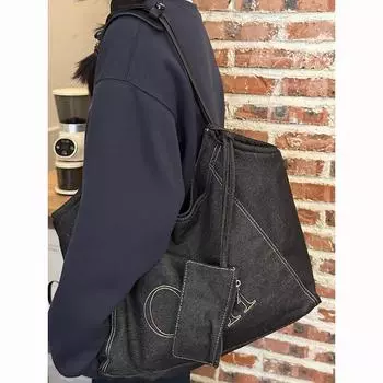 Легкая и вместительная женская сумка-тоут из денима 2024 года, новая высококачественная сумка на одно плечо с вышивкой, сумка для покупок под мышкой