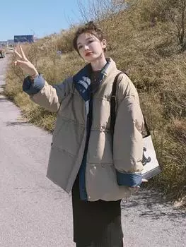 Легкая куртка-пуховик женская зимняя новая нишевая конструкция контрастные цвета корейская нежная ветровка белая куртка-пуховик утиный S (80-60 kg wearable) чёрный