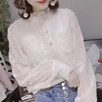 Легкая приталенная женская рубашка на осень - круглый вырез и модный стиль M белый