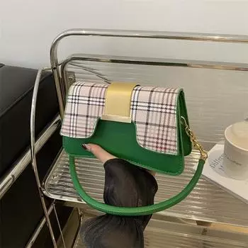 Легкая роскошная и красивая переносная сумка через плечо 2024 года, новая мода, французская индивидуальность, простая иностранная индивидуальность, маленькая квадратная сумка чёрный