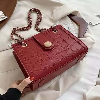 Легкая роскошная красная сумка на одно плечо для женщин, свадебная сумка с квадратной цепочкой, повседневная простая сумка для поездок на работу (20cm<Max Length<30cm)
