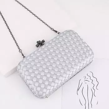 Легкая роскошная обеденная сумка для мобильного телефона, косметики, обеда, хранения, портативная многофункциональная плетеная женская модная сумка через плечо серебряный