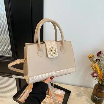 Легкая роскошная сумка высокого качества 2025 года в стиле ретро, женская сумка большой вместимости, универсальная сумка-мессенджер чёрный