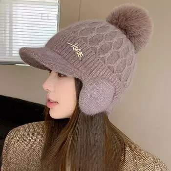 Легкая роскошная высококачественная бейсболка из меха кролика Diamond для женщин, зимняя толстая вязаная шапка с защитой ушей и лица one size чёрный