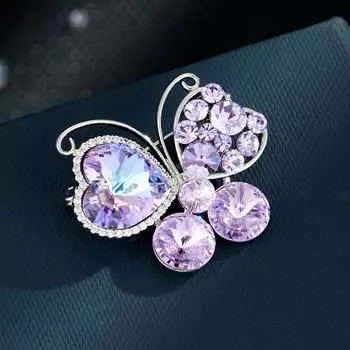 Легкая роскошная высококачественная брошь в виде бабочки из кристаллов, женская милая и симпатичная брошь в виде насекомого, модная изысканная булавка на осень и зиму