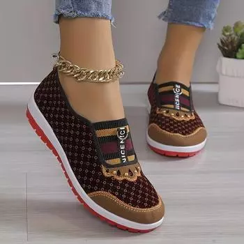 Легкие и дышащие женские лоферы на танкетке с мягкой подошвой для комфортной ходьбы 35 чёрный