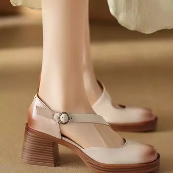 Легкие и знакомые простые босоножки-мешки на толстом каблуке в стиле ретро-колледжа, новые универсальные повседневные босоножки с пряжками летом 2024 г. 35