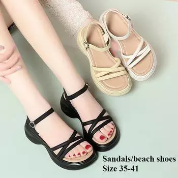 Легкие римские сандалии на толстой подошве для женщин, новые летние модели, модная одежда для отдыха на открытом воздухе, мягкая подошва, неутомительная пляжная обувь 35 чёрный