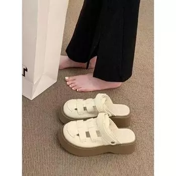 Легкие римские сандалии на толстой подошве, женские летние с двумя носками, сумка на голову, полудраг, 2025, новые пляжные классные тапочки, дырявые туфли 888